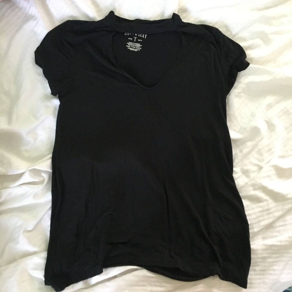 BOGO FREE American Eagle Cut Out T-Shirt